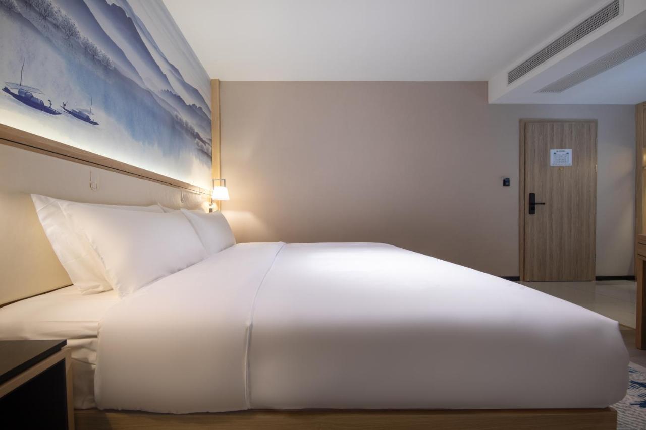 Ausotel By Argyle Baiyun International Airport Renhe Metro Exit B Guangzhou Bagian luar foto
