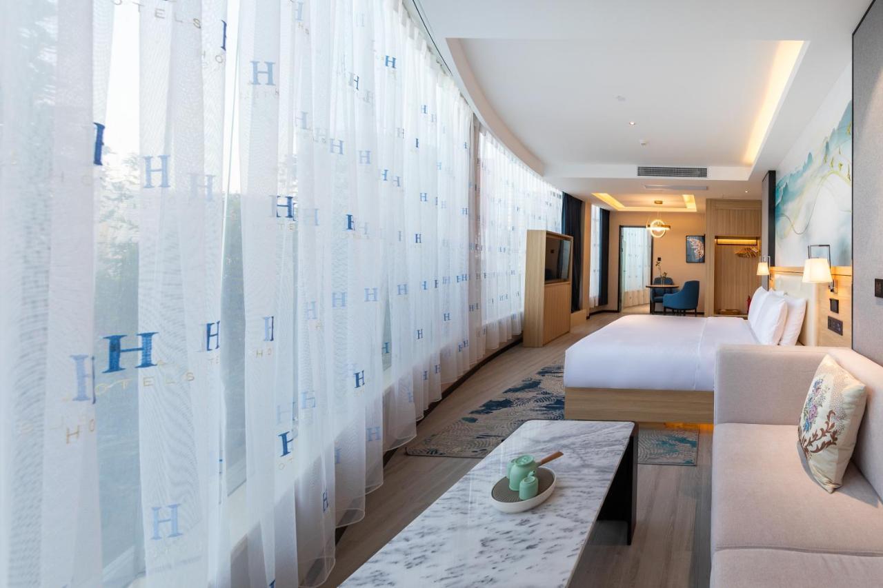 Ausotel By Argyle Baiyun International Airport Renhe Metro Exit B Guangzhou Bagian luar foto
