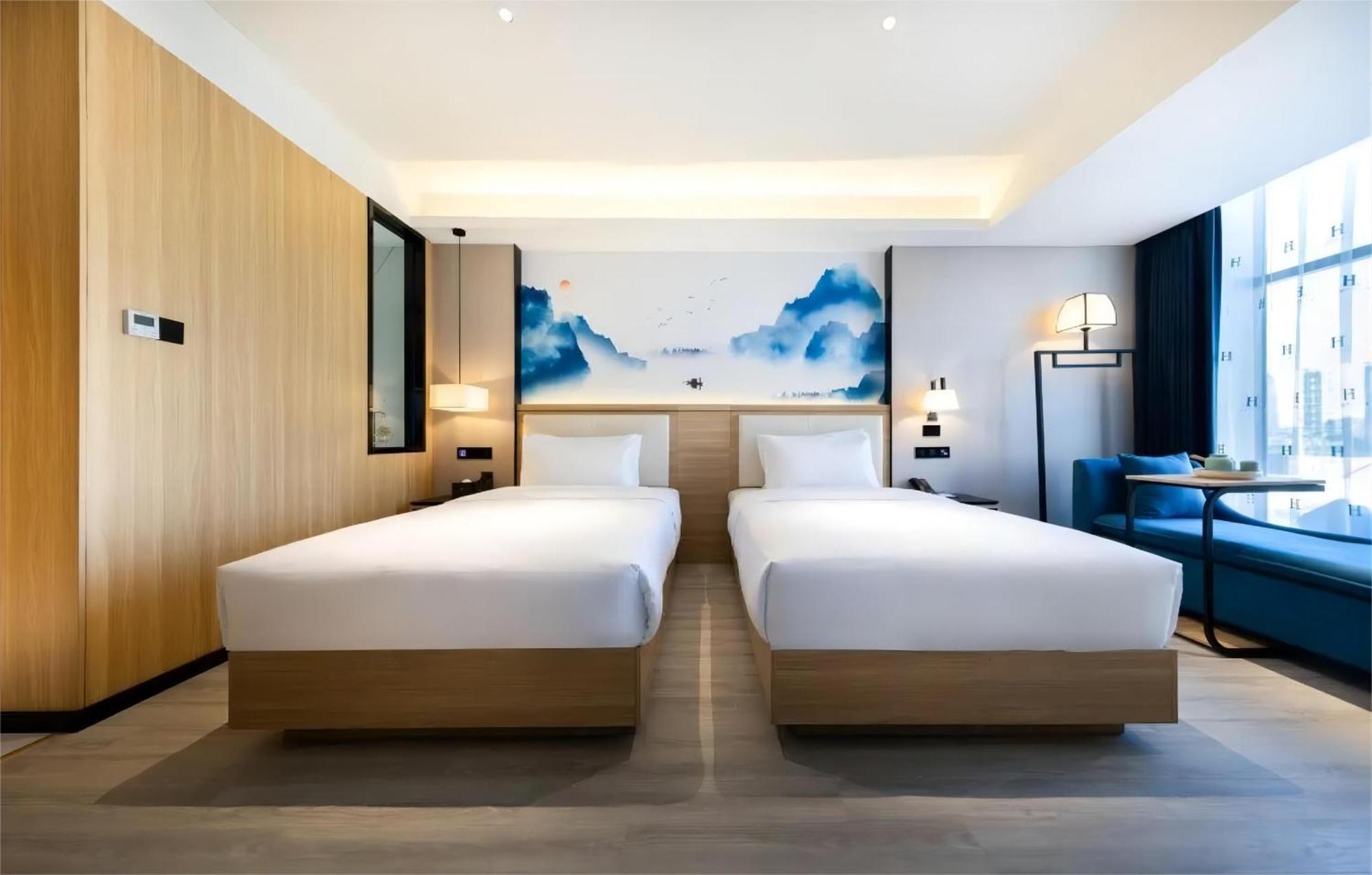 Ausotel By Argyle Baiyun International Airport Renhe Metro Exit B Guangzhou Bagian luar foto